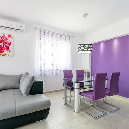 Villa Apartments Kordic Kaštela Cameră foto