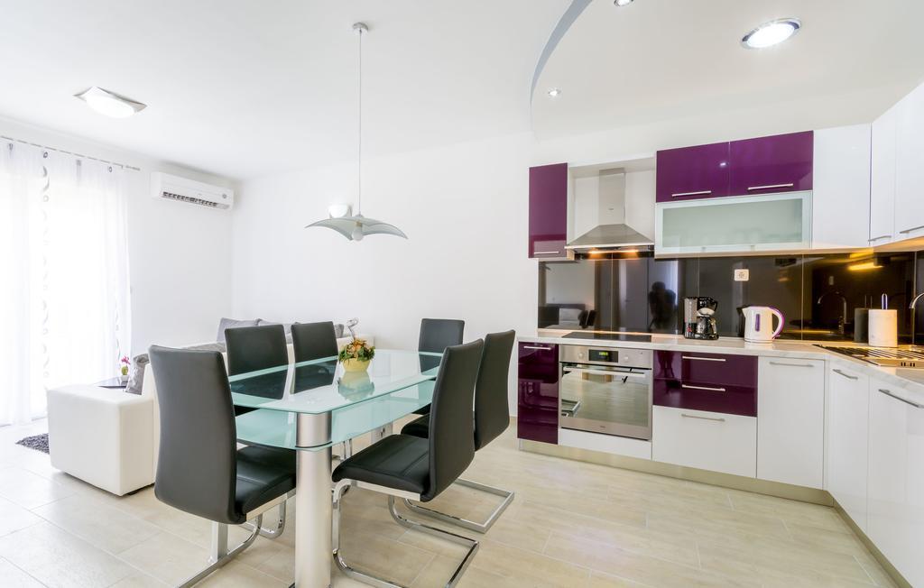 Villa Apartments Kordic Kaštela Cameră foto